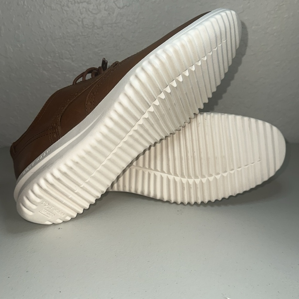 COLE HAAN Grand+ Wingtip Oxford NEW, size 8.5, very comfy, last one! C36939 - Picture 6 of 6